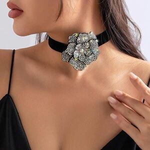Velvet Choker Necklace with Crystal Flower Pendant - Black
